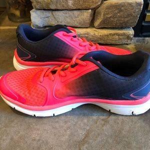 champion female shoes